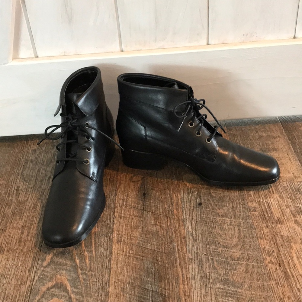 Coldwater Creek black leather lace up boots